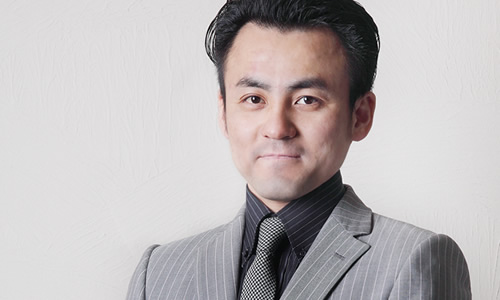 原尾島店長　西野人